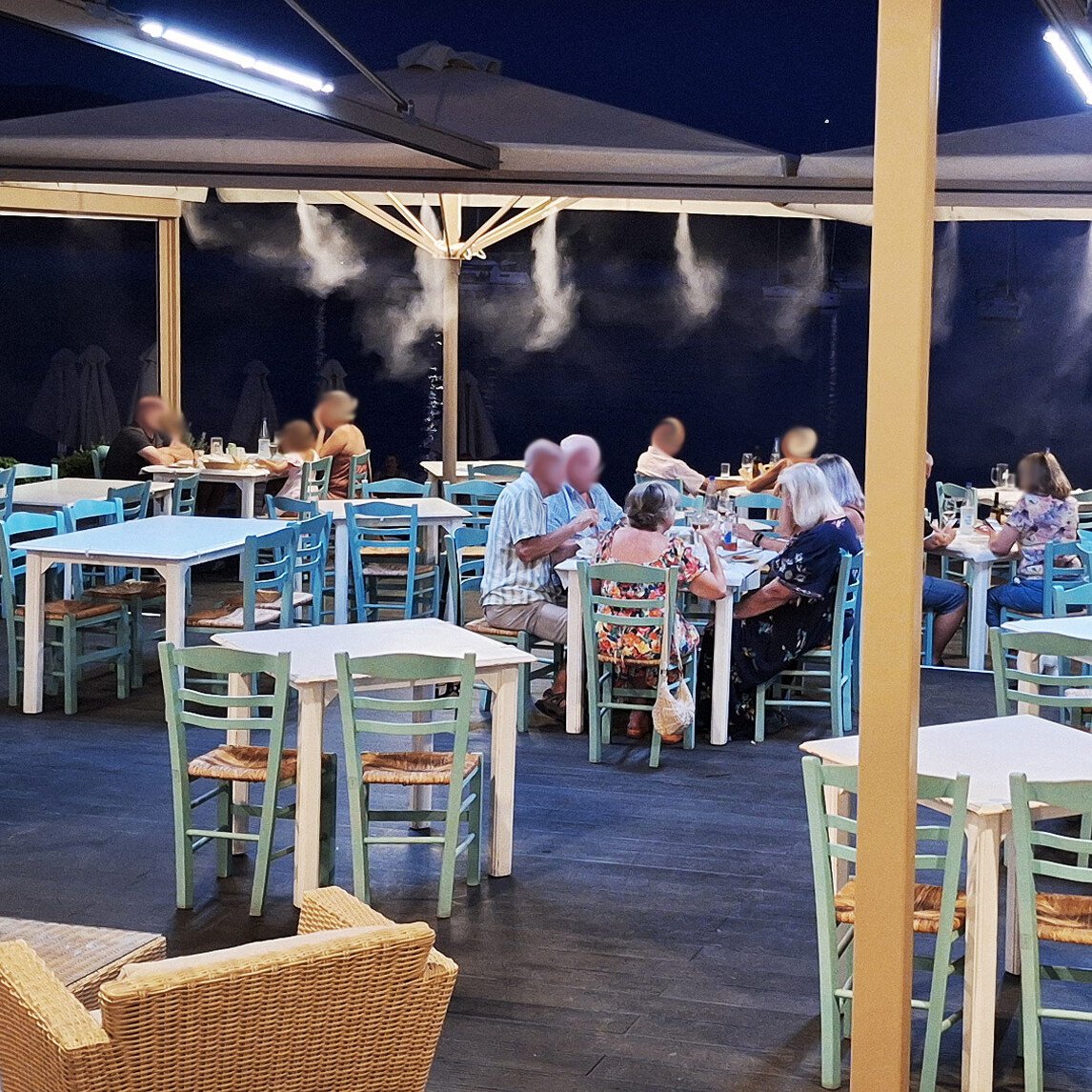 Επαγγελματική Υδρονέφωση στο εστιατόριο Καράβι στη Φοινικούντα