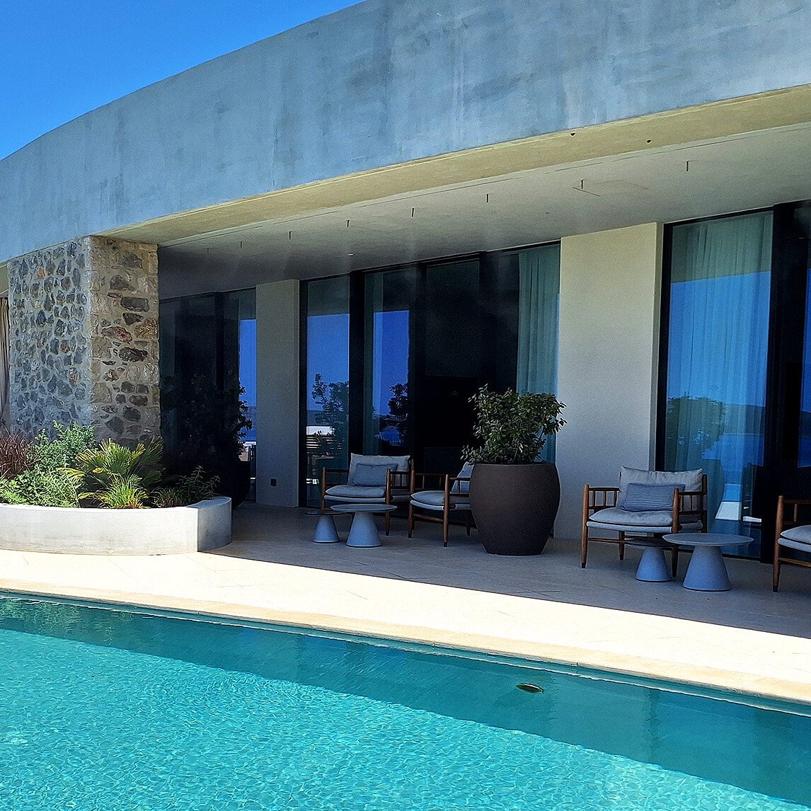 Υδρονέφωση Οικίας Costa Navarino