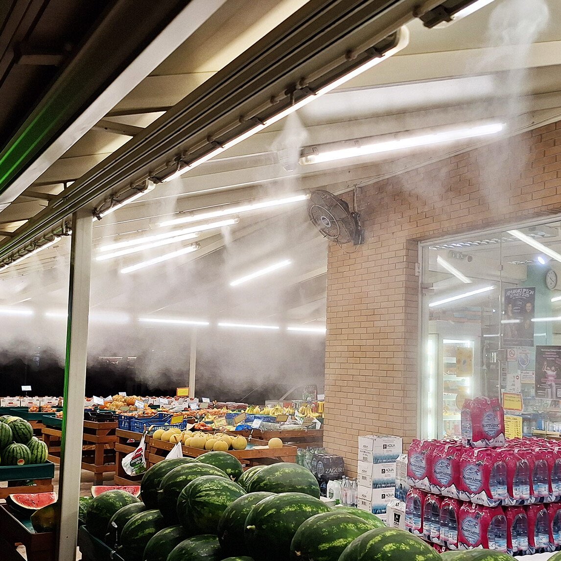 Επαγγελματική Υδρονέφωση στο mini market Froutomania Λεβεντογιάννης στο Ναύπλιο
