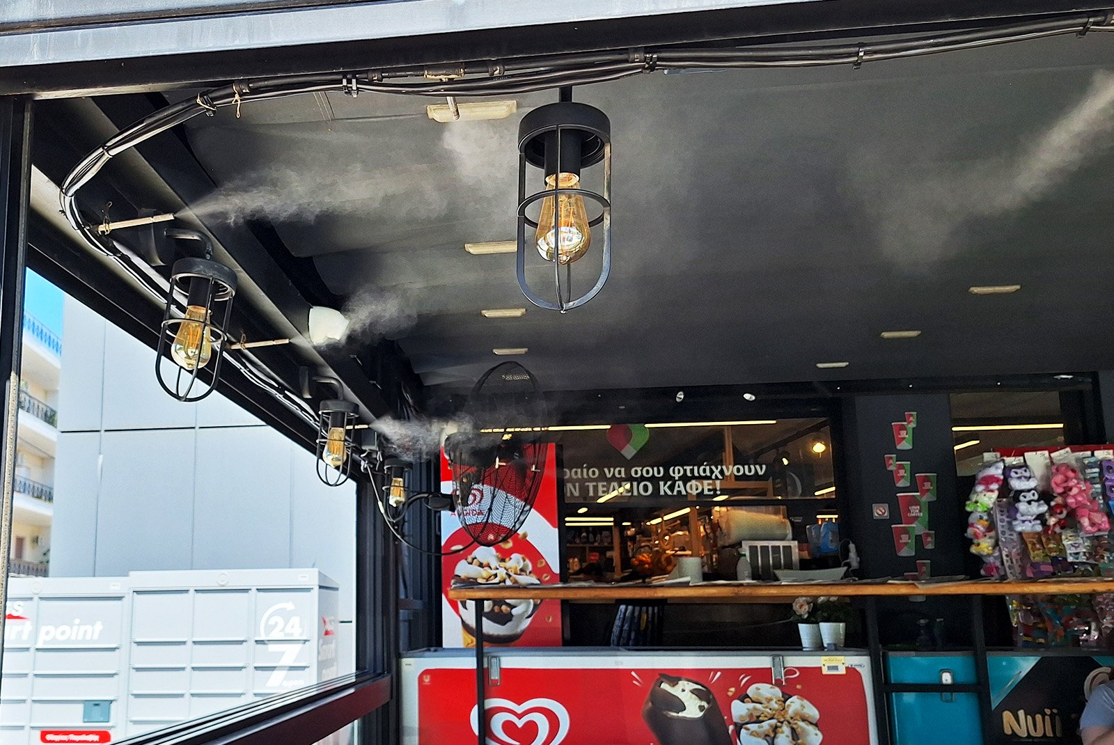 Εσωτερικός Χώρος: Επαγγελματική Υδρονέφωση Υψηλής Πίεσης σε Καφετέρια & Mini Market KIOSKY’s – Νέα Φιλαδέλφεια