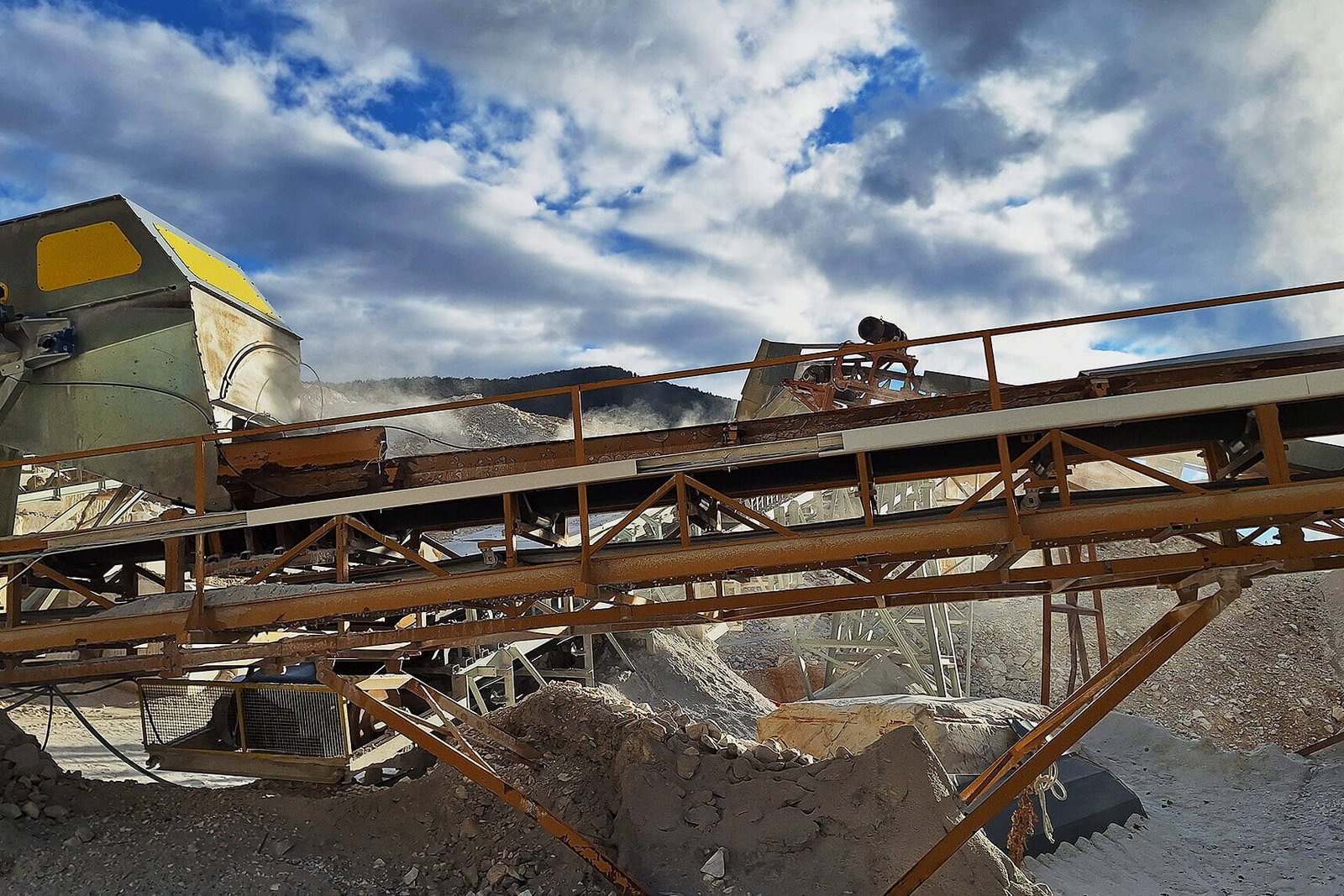 Καταστολή Σκόνης στο Λατομείο FHL Κυριακίδης Group | Βιομηχανική Υδρονέφωση TECHNOMIST