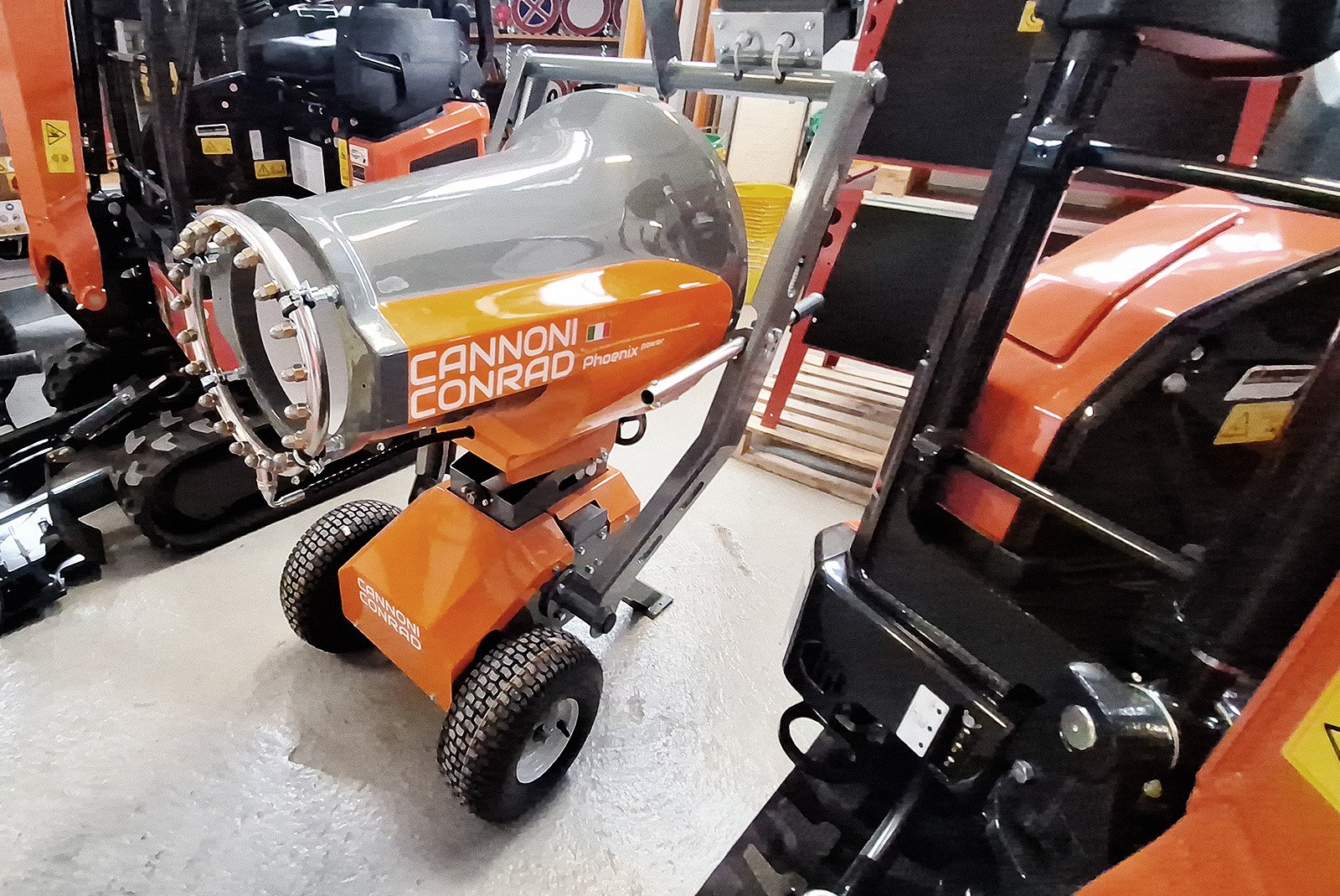 Κανόνι Υδρονέφωσης Conrad - Επίσκεψη Technomist στο εργοστάσιο Conrad στην Ιταλία